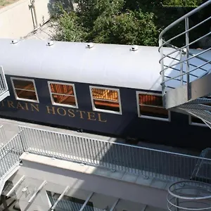  Ostello Train